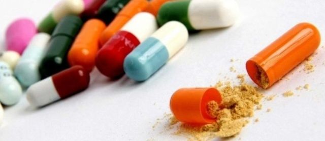 cover-r4x3w1000-57df421faa557-medicaments-gellules-illustration